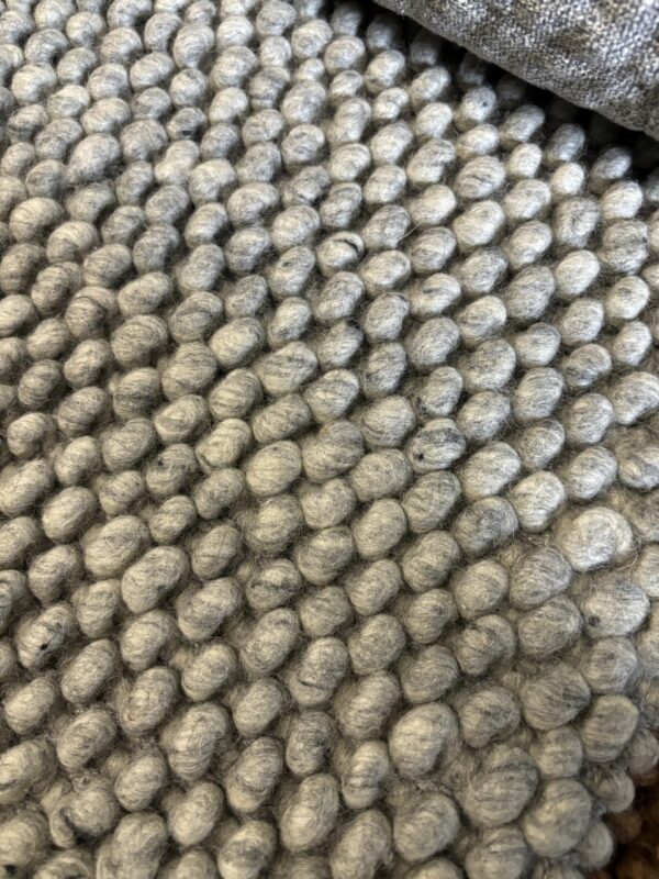 (n)Loop 170 x 240 cm Dark/Grey  Wol / Katoen  van € 789-, voor € 249-, - Afbeelding 4
