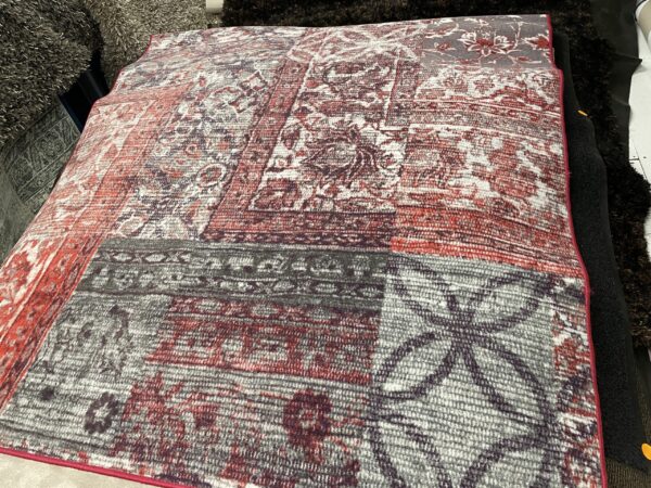 (g)Karpet Odessa Rood Vintage Rood / Grey 180 x 205 cm  Actie van € 149,95 voor € 50-,