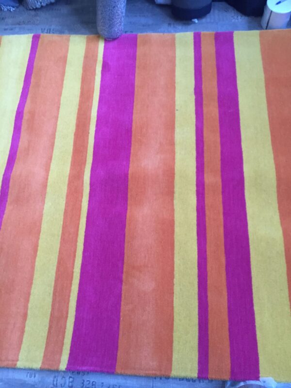 Wol 160 x 230 cm van € 249-, voor € 69-, opruiming van exclusieve woonwinkel - Afbeelding 3