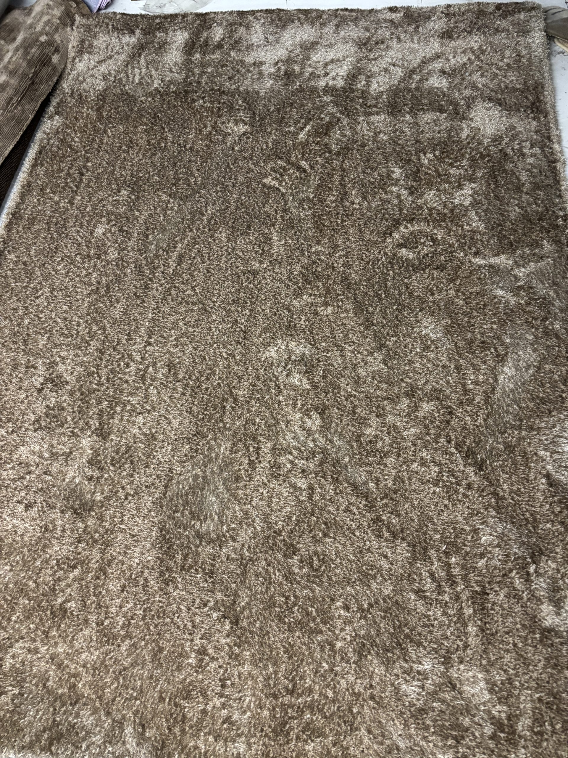 London Hoogpolig Taupe afmetingen 170 x 230 cm van € 299-, voor € 199-, - Afbeelding 3